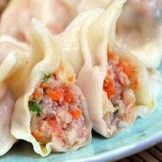  虾肉饺子怎样拌馅儿「虾肉饺子馅怎么调好吃」