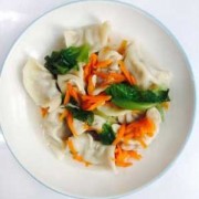 生菜胡萝卜馅饺子（生菜与胡萝卜的做法）