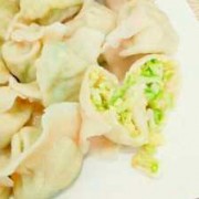 黄瓜鸡蛋包饺子-黄瓜鸡蛋饺子放五香面