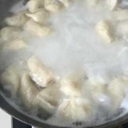 微波炉煮饺子视频_微波炉煮饺子需要多长时间