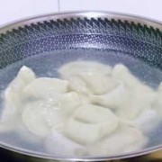 饺子里水多怎么办（饺子里水多怎么办小妙招）