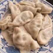 沙葱牛肉饺子陷的做法,沙葱包饺子用大肉好吃吗 