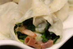  3鲜饺子有没有海鲜「三鲜饺子算海鲜吗」