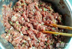 牛肉辣椒馅饺子做法大全窍门-牛肉辣椒馅饺子做法大全