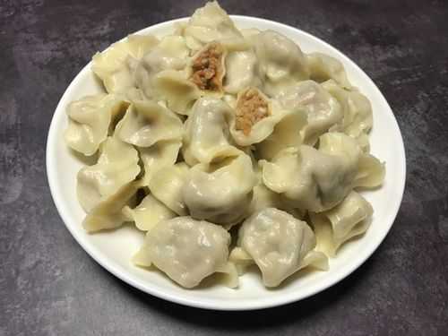 鱼肉胡萝卜香菇饺子（鱼肉香菇胡萝卜能一起吃吗）  第1张