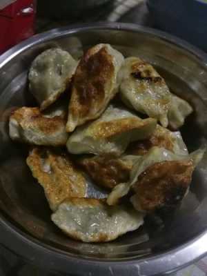 用香油煎饺子  第1张