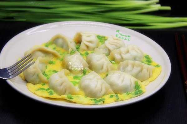 韭菜鸡蛋煎饺的做法窍门 韮菜鸡蛋生煎饺子  第2张