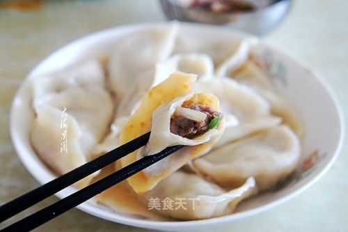  马肉辣椒馅饺子「马肉辣椒馅饺子怎么做」 第2张